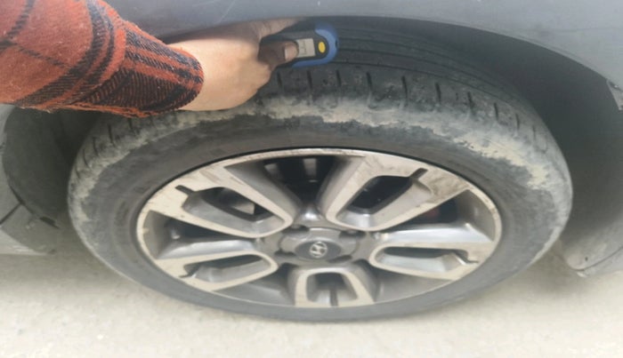 2015 Hyundai i20 Active 1.2 S, Petrol, Manual, 1,55,911 km, tyre