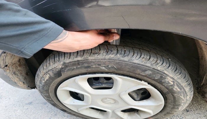 2021 Maruti S PRESSO VXI (O) CNG, Petrol, Manual, 33,940 km, tyre