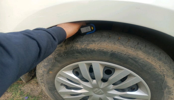 2019 Maruti Dzire VXI, Petrol, Manual, 44,723 km, tyre