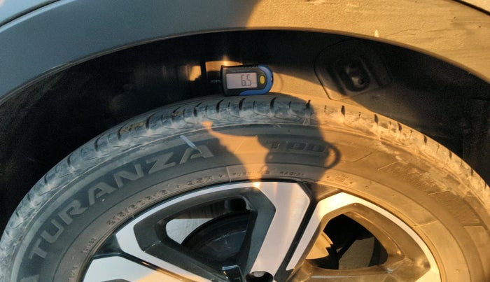 2022 Tata NEXON XZ PLUS PETROL, Petrol, Manual, 20,555 km, tyre