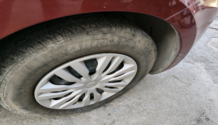 2018 Maruti Dzire VXI AMT, Petrol, Automatic, 65,489 km, tyre