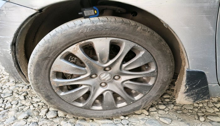 2016 Maruti Baleno ZETA CVT PETROL 1.2, Petrol, Automatic, 78,622 km, tyre