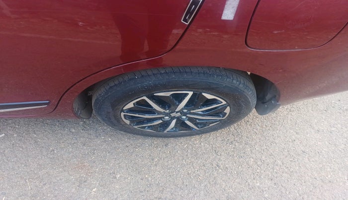 2025 Maruti Dzire ZXi Plus AMT, Petrol, Automatic, 6,796 km, tyre