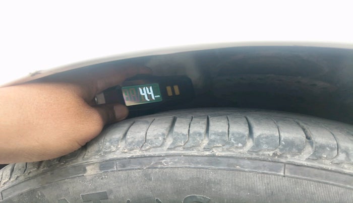 2013 Hyundai i20 MAGNA 1.4 CRDI, Diesel, Manual, 91,518 km, tyre