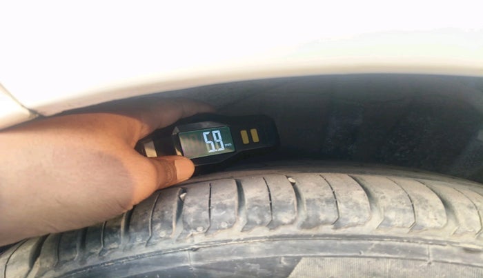 2013 Hyundai i20 MAGNA 1.4 CRDI, Diesel, Manual, 91,518 km, tyre