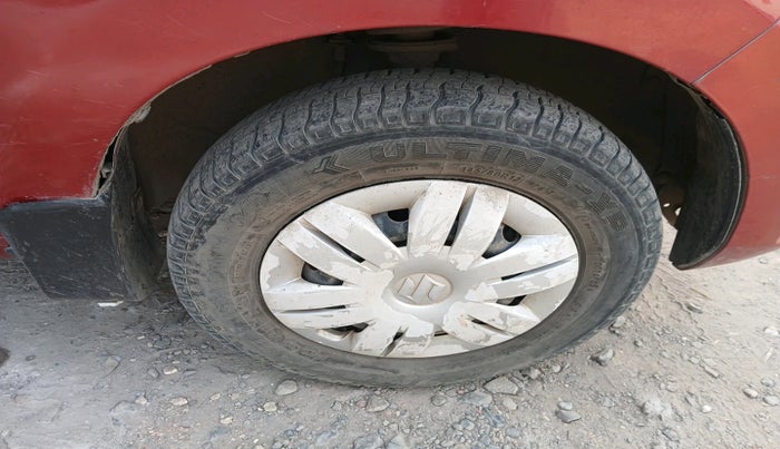 2013 Maruti Alto 800 LXI, Petrol, Manual, 50,688 km, tyre