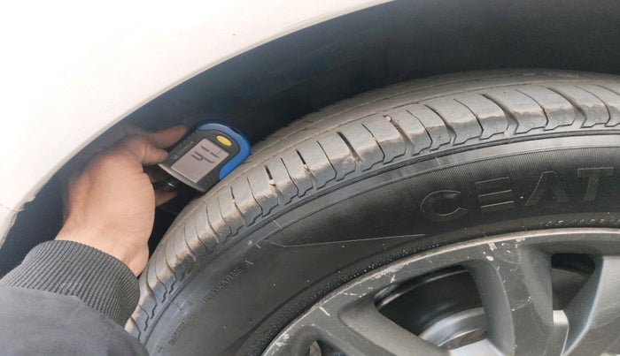 2019 Hyundai Elite i20 SPORTZ PLUS 1.2, Petrol, Manual, 74,212 km, tyre