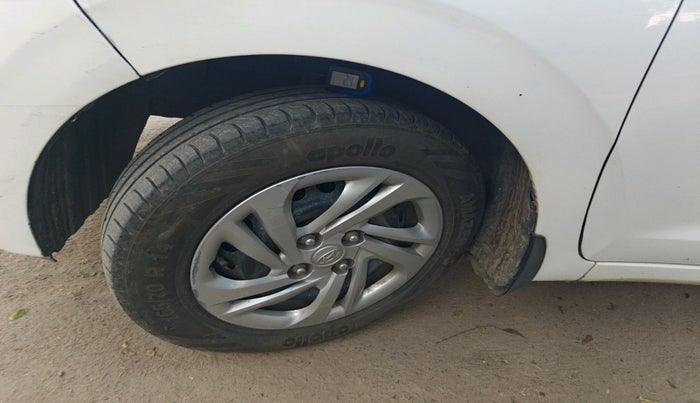 2021 Hyundai AURA S 1.2 CNG, CNG, Manual, 61,462 km, tyre