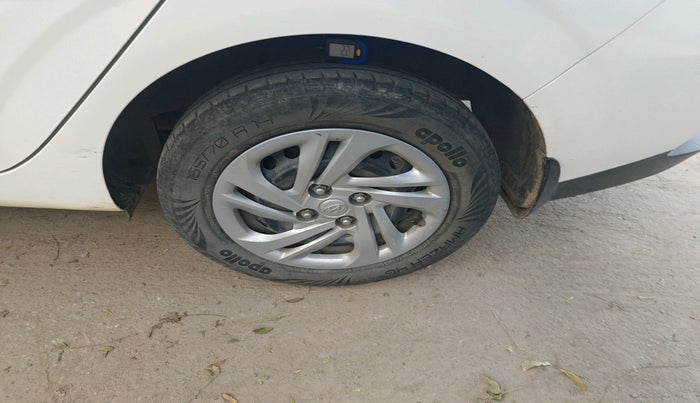 2021 Hyundai AURA S 1.2 CNG, CNG, Manual, 61,462 km, tyre