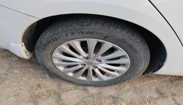 2021 Maruti Ciaz ZETA 1.5 SHVS MT PETROL, Petrol, Manual, 17,093 km, tyre