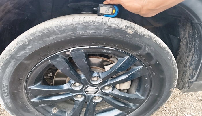 2016 Maruti Vitara Brezza ZDI PLUS DUAL TONE, Diesel, Manual, 1,06,657 km, tyre