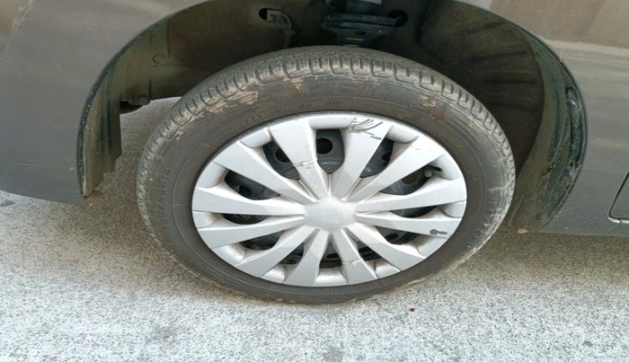 2016 Maruti Wagon R 1.0 VXI (O) AMT, Petrol, Automatic, 41,973 km, tyre