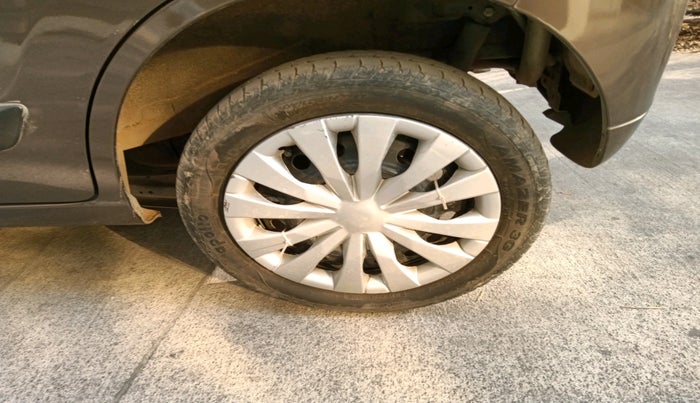 2016 Maruti Wagon R 1.0 VXI (O) AMT, Petrol, Automatic, 41,973 km, tyre