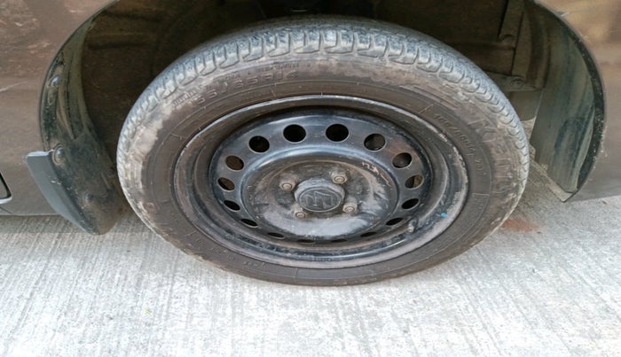 2016 Maruti Wagon R 1.0 VXI (O) AMT, Petrol, Automatic, 41,973 km, tyre