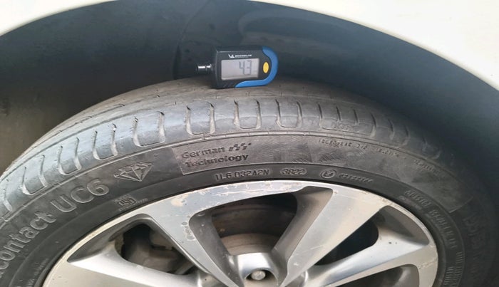 2014 Hyundai Elite i20 ASTA 1.2, Petrol, Manual, 80,138 km, tyre