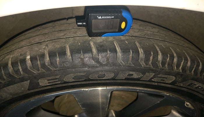 2014 Hyundai Elite i20 ASTA 1.2, Petrol, Manual, 80,138 km, tyre