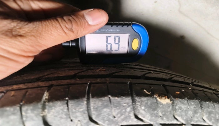 2020 Maruti New Wagon-R LXI CNG 1.0, CNG, Manual, 1,18,214 km, tyre