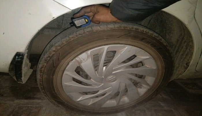 2022 Maruti Ertiga VXI CNG, Petrol, Manual, 90,361 km, tyre