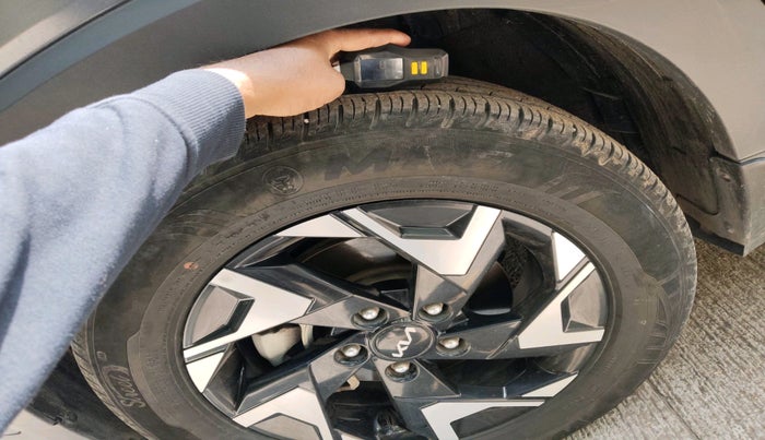 2023 KIA SONET X LINE 1.5 AT, Diesel, Automatic, 24,537 km, tyre