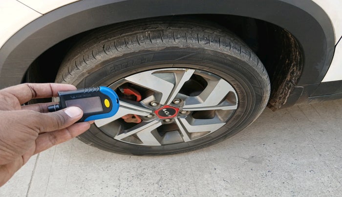 2021 KIA SONET GTX PLUS 1.5 AT, Diesel, Automatic, 55,857 km, tyre