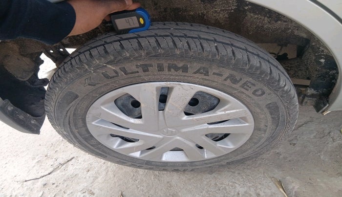 2023 Maruti Alto K10 VXI CNG, Petrol, Manual, 41,645 km, tyre