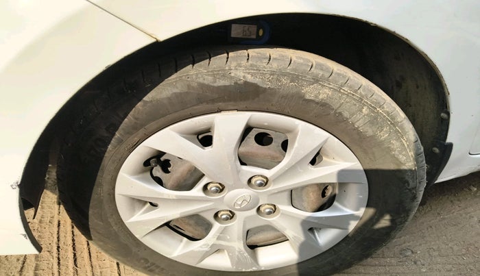 2015 Hyundai Grand i10 SPORTZ 1.1 CRDI, Diesel, Manual, 78,530 km, tyre