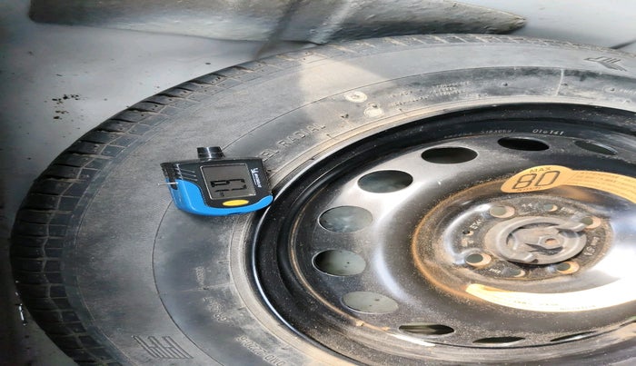 2014 Fiat Grand Punto EMOTION PACK 1.3, Diesel, Manual, 1,18,849 km, tyre