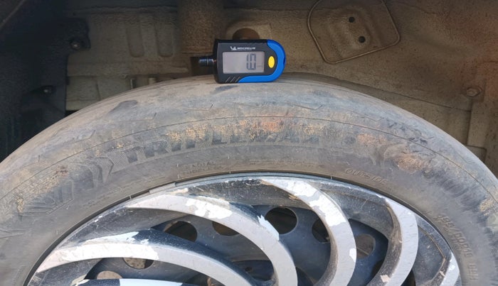 2024 Tata NEXON SMART PLUS 1.2 REVOTRON, Petrol, Manual, 30,208 km, tyre