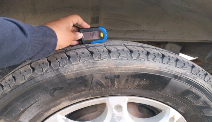 2012 Mahindra Bolero SLE BS IV, Diesel, Manual, 1,62,231 km, tyre