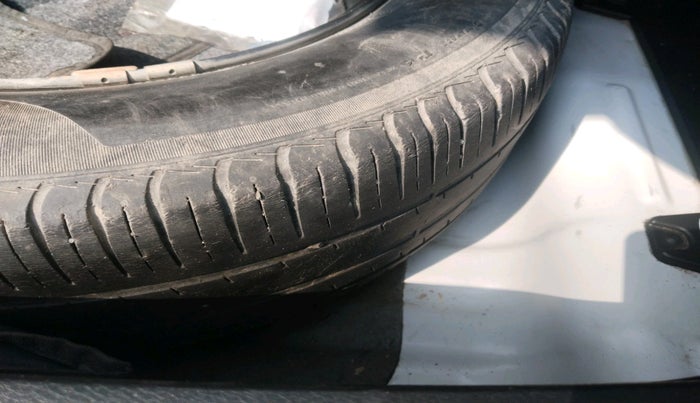 2023 KIA SELTOS HTE 1.5D IMT, Diesel, Manual, 1,17,178 km, tyre