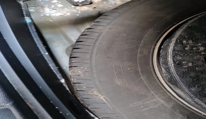 2016 Hyundai Creta  SX 1.6 Petrol , Petrol, Manual, 1,15,490 km, tyre