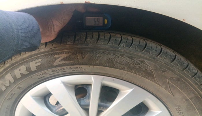 2016 Hyundai i10 SPORTZ 1.1, Petrol, Manual, 41,416 km, tyre