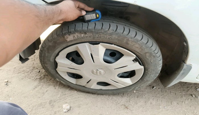 2015 Maruti Wagon R 1.0 VXI, Petrol, Manual, 86,051 km, tyre