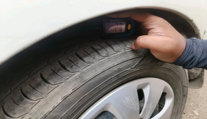 2012 Hyundai i10 MAGNA 1.2, Petrol, Manual, 50,386 km, tyre