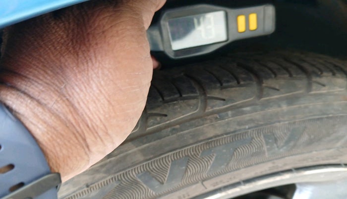 2017 Tata TIGOR XZ PETROL, Petrol, Manual, 52,234 km, tyre