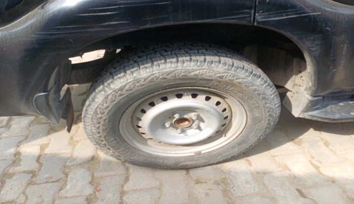 2016 Mahindra Scorpio S10, Diesel, Manual, 88,080 km, tyre