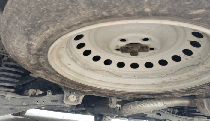 2024 Mahindra XUV700 AX 7 P AT 7 STR, Petrol, Automatic, 23,309 km, tyre