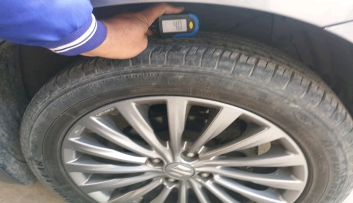 2017 Maruti Ciaz ALPHA  AT 1.4  PETROL, Petrol, Automatic, 60,140 km, tyre