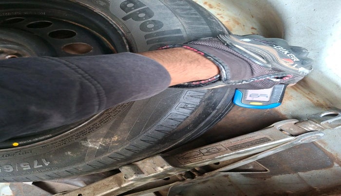 2016 Honda City 1.5L I-DTEC VX, Diesel, Manual, 1,88,133 km, tyre