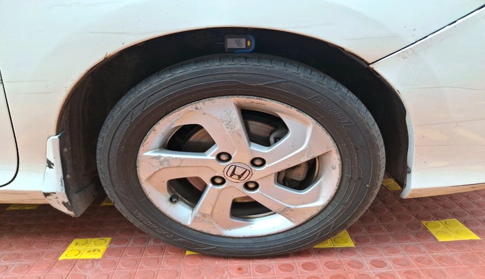 2016 Honda City 1.5L I-DTEC VX, Diesel, Manual, 1,88,133 km, tyre