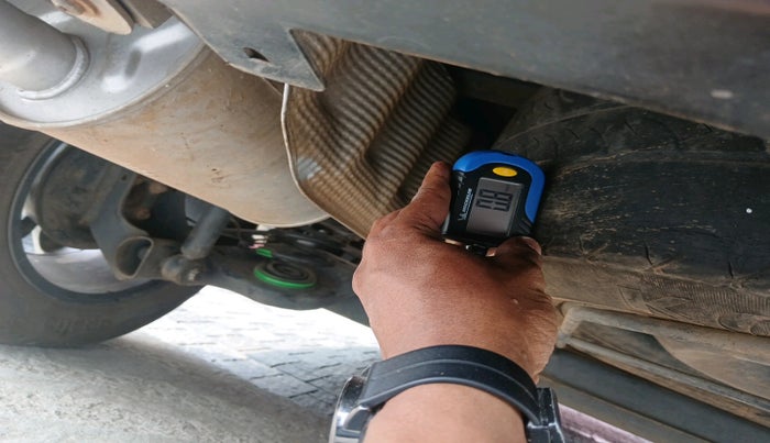 2016 Nissan Terrano XL O (D), Diesel, Manual, 1,23,771 km, tyre