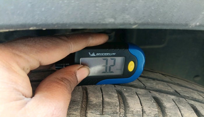 2021 Renault Kwid RXL, Petrol, Manual, 23,929 km, tyre