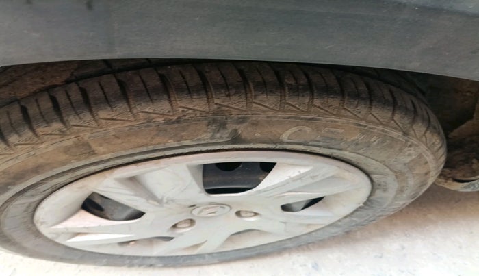 2021 Renault Kwid RXL, Petrol, Manual, 23,929 km, tyre