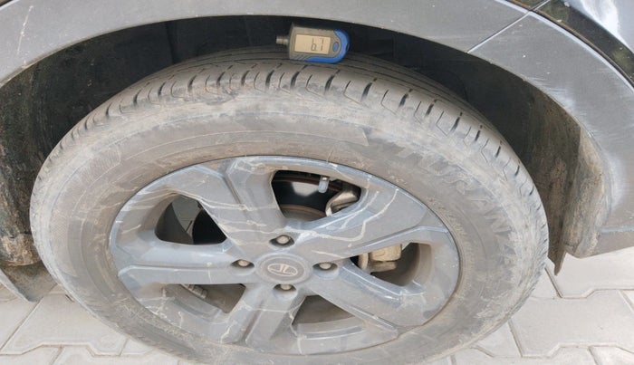 2023 Tata NEXON XZ PLUS PETROL SUNROOF DARK EDITION, Petrol, Manual, 27,550 km, tyre