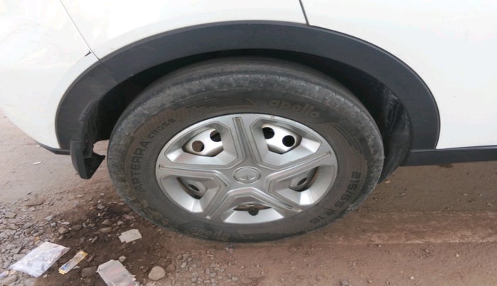 2020 Tata NEXON XE DIESEL, Diesel, Manual, 2,22,240 km, tyre