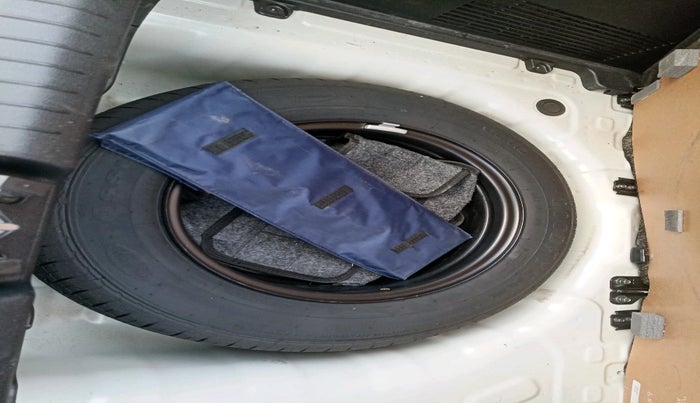 2024 Hyundai VENUE N LINE N8 1.0 TURBO DCT, Petrol, Automatic, 16,052 km, tyre