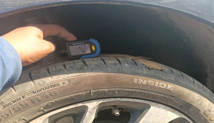 2021 Maruti Baleno ZETA PETROL 1.2, Petrol, Manual, 49,778 km, tyre