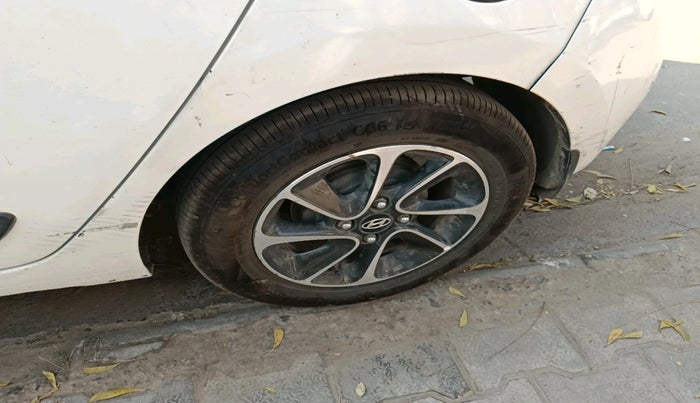 2018 Hyundai Grand i10 SPORTZ (O) AT 1.2 KAPPA VTVT, Petrol, Automatic, 73,506 km, tyre