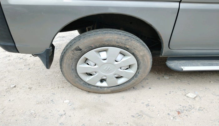 2021 Maruti Eeco 5 STR WITH A/C+HTR, Petrol, Manual, 4,772 km, tyre