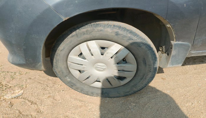 2015 Maruti Alto 800 LXI, Petrol, Manual, 95,126 km, tyre